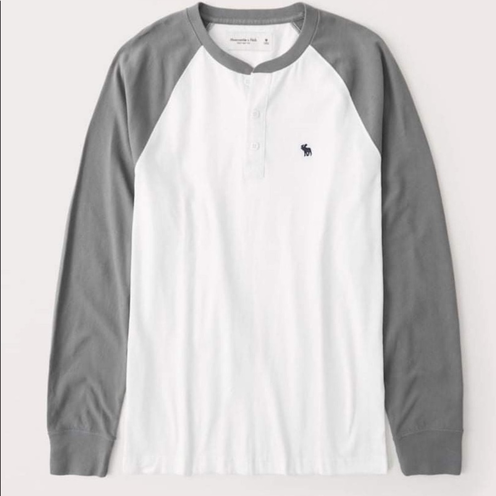 A&F Henley size Small NWT
